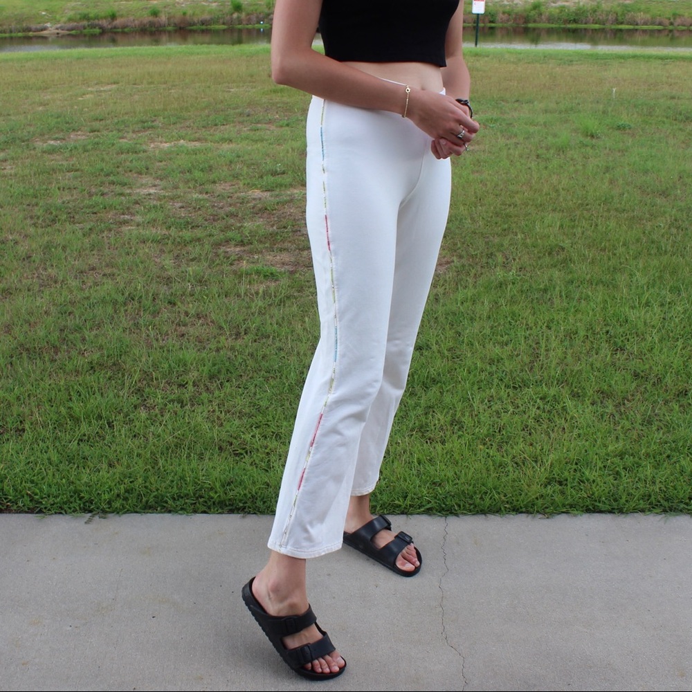 Liz Claiborne white leggings